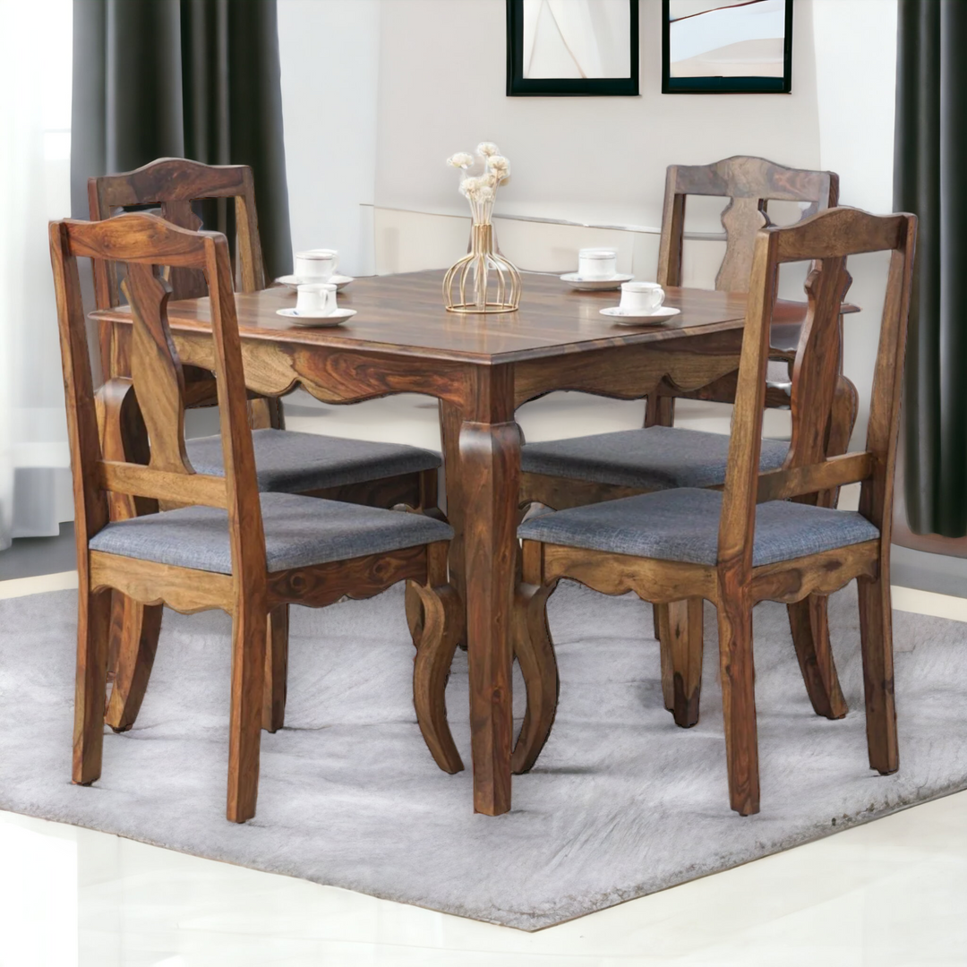 4 Seater dining table set with bum support 